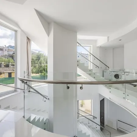 Belle Azure By Pikhost