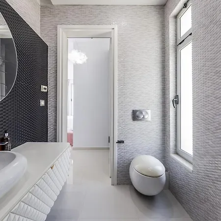 Belle Azure By Pikhost *