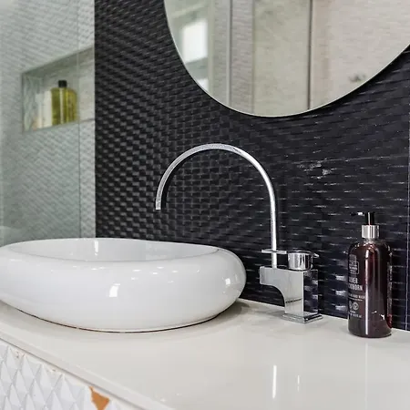 Belle Azure By Pikhost * Dhërmi