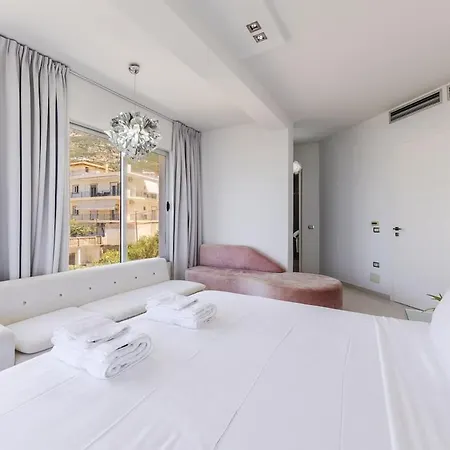 Belle Azure By Pikhost דרמי