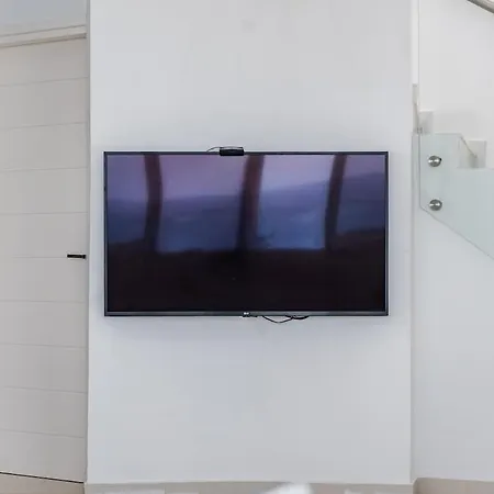 Belle Azure By Pikhost * Dhërmi