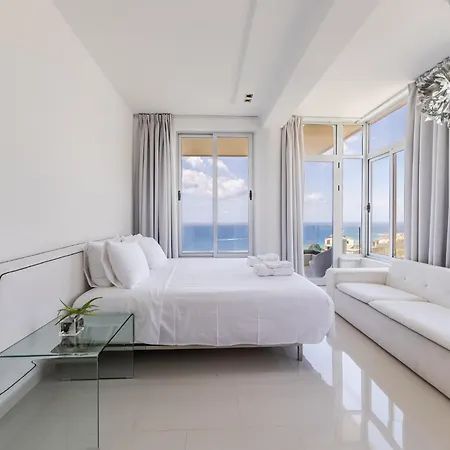 Belle Azure By Pikhost וילה *