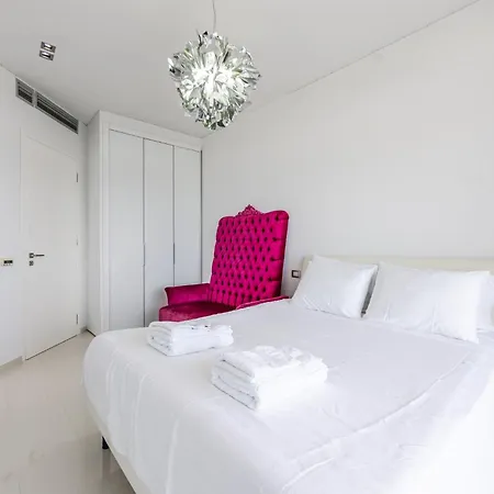 Belle Azure By Pikhost וילה *