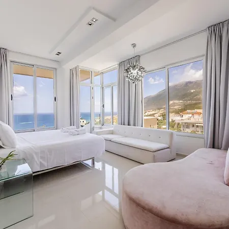 וילה Belle Azure By Pikhost דרמי