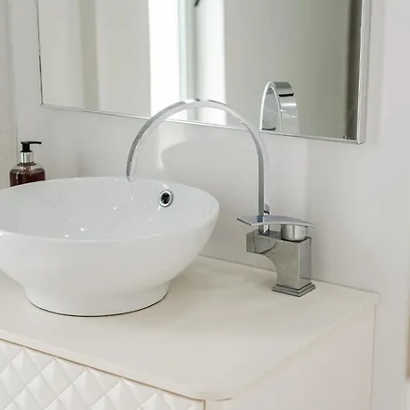 Belle Azure By Pikhost וילה *